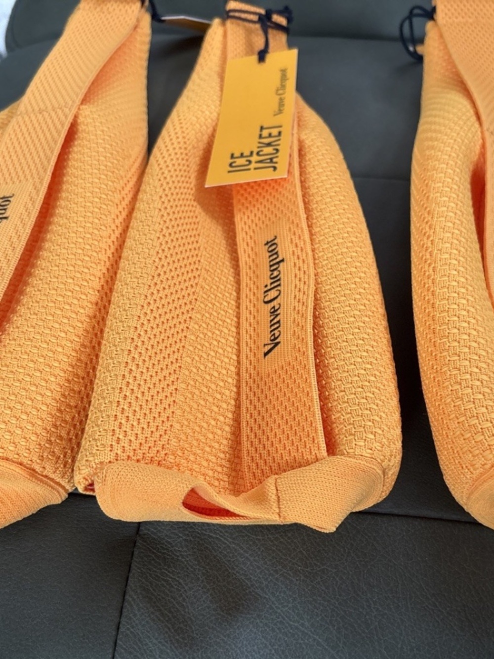 NWT VEUVE CLICQUOT orange Ice Jacket knit champagne bottle holder